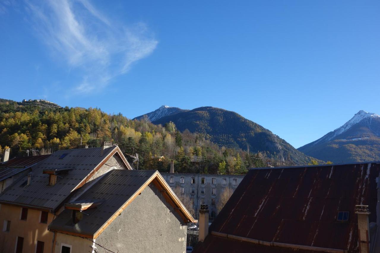Chez Petit Louis- Appart Centre Ville Jusqu'A 6 Personnes Briancon  Exterior photo